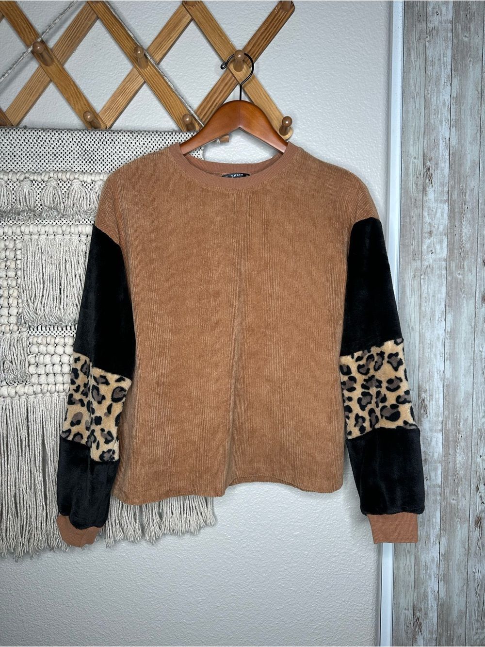 SHEINโBrown Crewneck Sweater with Black & Leopard Sleeves